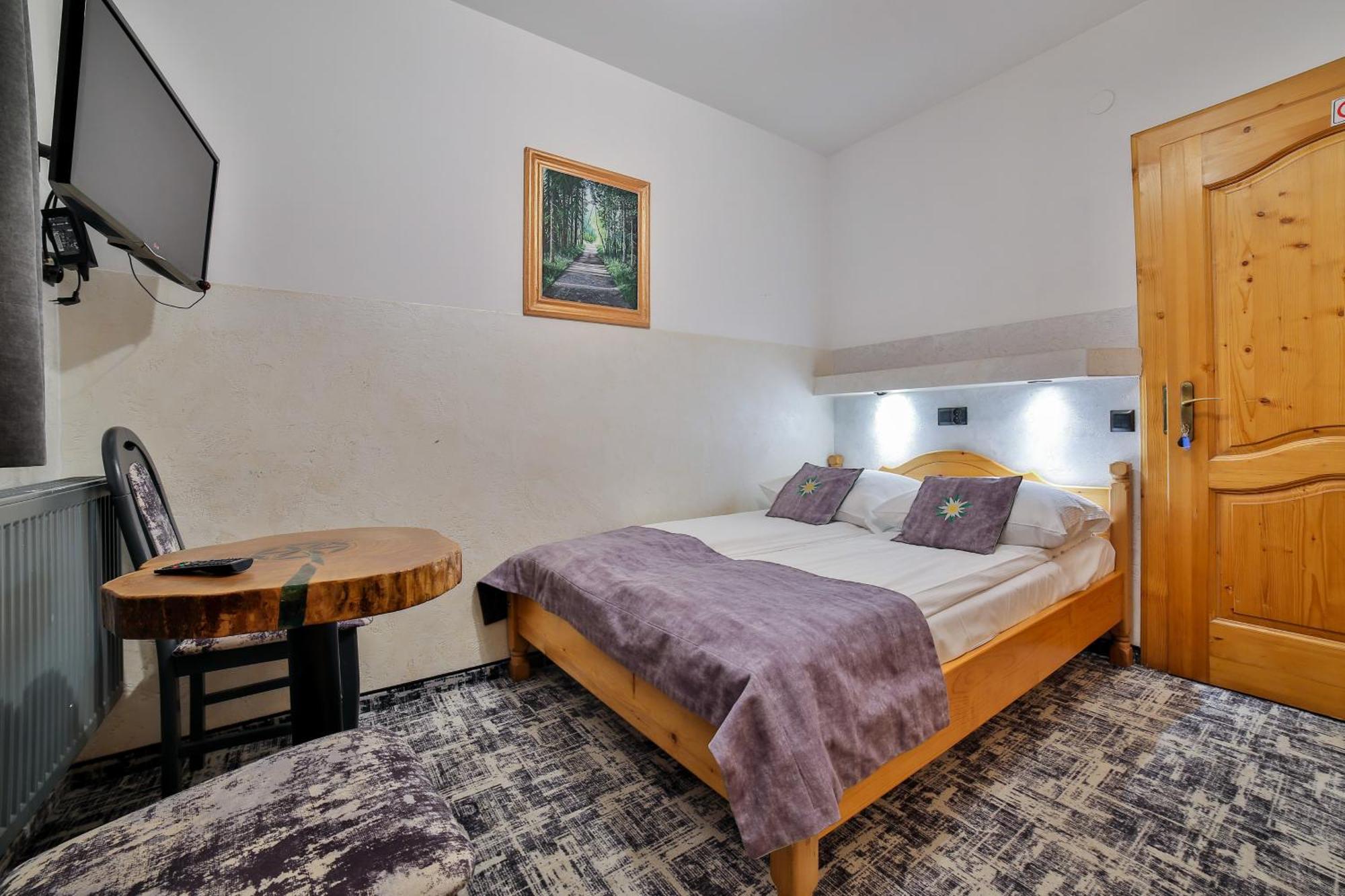 Swarna Wynajem Pokoi Apartment ซาโกปาเน ภายนอก รูปภาพ